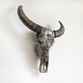 Skull Art – Veľká, ručne vyrezávaná lebka byvola, PREDANE - 3