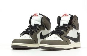 Nike Air Jordan 1 retro high Travis Scott - 3