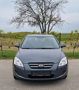 Kia Ceed 1.4 16V 77KW/105PS R.V.03/2009 - 3