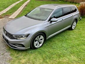 Volkswagen Passat Variant 2.0 TDI EVO Business DSG - 3