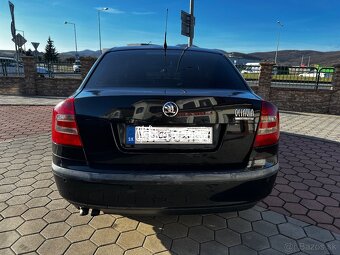 Octavia 2.0 TDI Edition 100 - 3