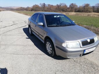 Predám Škoda Octavia1 Tour - 3