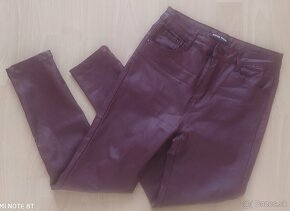 Dámske elastické bordové koženkové nohavice, S, NOVÉ - 3