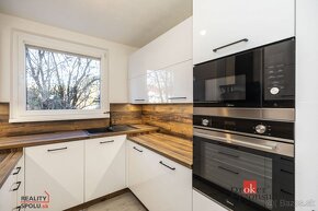 3-izbový byt s lodžiou, s novou a modernou kuchynskou linkou - 3