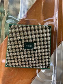 AMD A6-7400 Series - 3