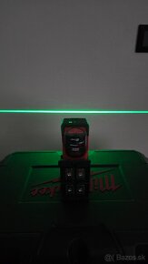 MILWAUKEE M12™ Kombinovaný krížový líniový-bodový laser - ze - 3