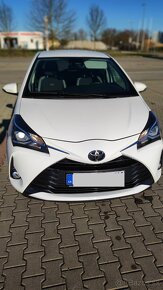 Predám Toyota Yaris Y20, benzín 1,5L 82kW - 3