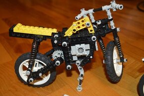 predam dve zriedkave zberatelske LEGO Technic motorky - 3