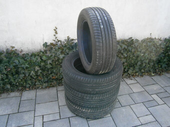 Predám 4x letné pneu Bridgestone 215/60 R17 96HXL - 3