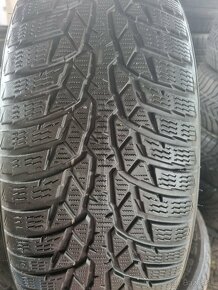 205/60R16 - 3