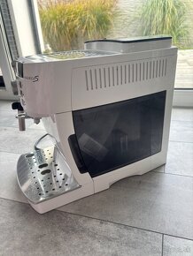 Delonghi Magnifica S - 3