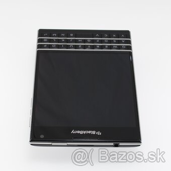 BlackBerry Passport - 3