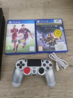 Predám Playstation 4 + hry - 3