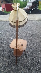 Stara retro lampa so stolikom - 3