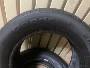 Zimné pneu 215/65R16 viem aj prezuť - 3