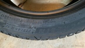 MICHELIN CROSSCLIMATE 225/45 R17 - 3