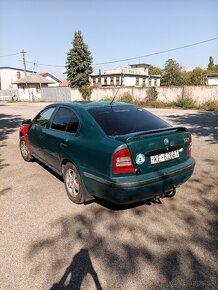 Octavia 1 1.6 55kw benzín-LPG - 3