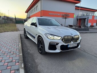 BMW X6 M50i xDrive - 3