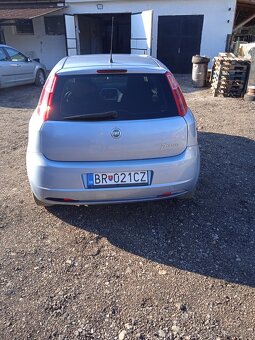 Fiat grande Punto - 3