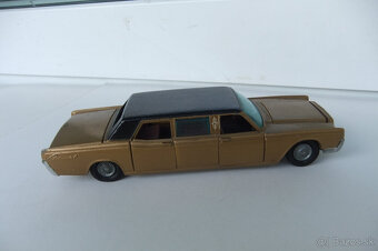 CORGI TOYS mierka 1:43 : LINCOLN CONTINENTAL - 3