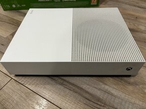 Xbox One S 1TB - 3