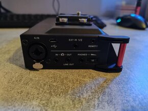 Tascam DR-70D - 3