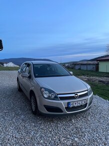 Opel astra h 1.8 benzín - 3