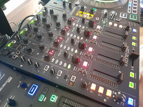 Prodám vlajkovou loď od Allen & Heath DJ mixpult XONE:DB4 - 3