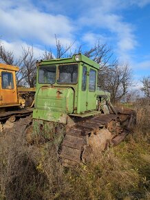 2x Buldozér Stalinec T130 - 3