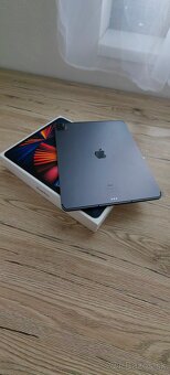 Apple iPad Pro 12.9" (M1, 2021) Wi-Fi + Cellular 128GB Space - 3