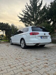 Volkswagen Passat Highline 2.0 TDI 4Motion - 3