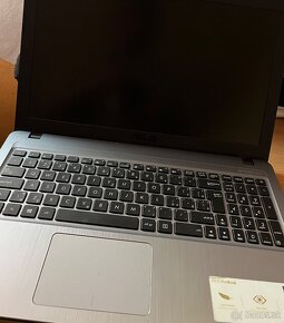 Asus vivobook - 3