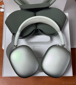 Apple AirPods Max Green - 3