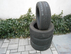 Predám 4x celoročné pneu Goodyear 205/55 R16 94HXL - 3