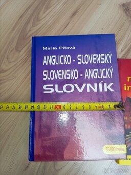 Slovník a kniha Mystery - 3