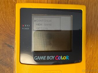 Predám Gameboy Color + Pokemon Yellow - 3