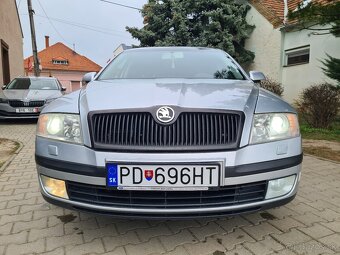 Škoda Octavia II 1.8 TSi Ambition 160k M6 (benzín) - 3