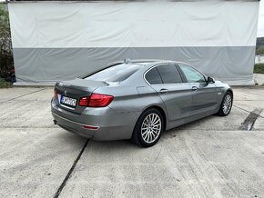 BMW 530d xdrive Luxury - 3