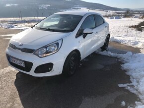 KIA Rio 1.4crdi 2014 - 3