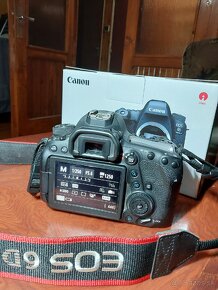 Canon 6D mark II - 3