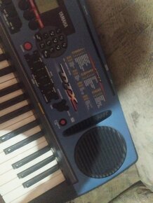 Yamaha DJX1 - 3