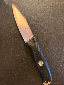 VICTORINOX VENTURE PRO - 3