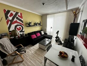 PREDAJ - 2-izbový byt na Sídlisku SNP v Banskej Bystrici - 3