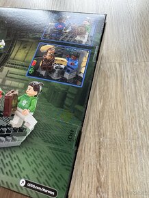 40658 LEGO Star Wars Millennium Falcon Holiday Diorama - 3