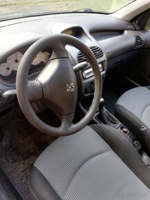 Peugeot 206 - 3