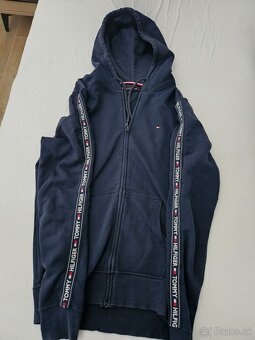 Tommy Hilfiger - 3