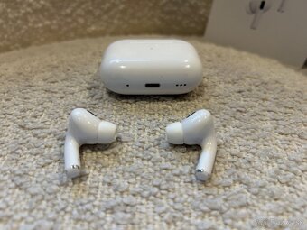 AirPods pro 2. Generácie Lightning - 3