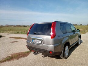 NISSAN X-TRAIL 2.0dci  4x4 - 3