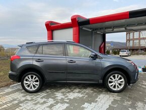 Toyota RAV4 2.2 l D-CAT Executive - 3