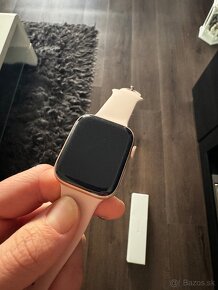 Predám Apple Watch 5 44mm - 3